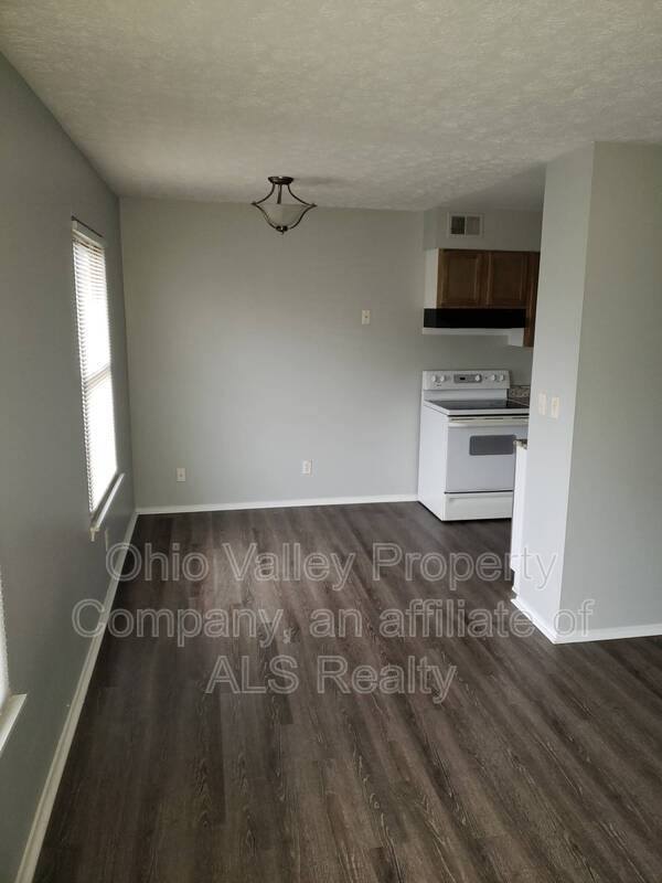 Building Photo - 4225 Wallingford Ln