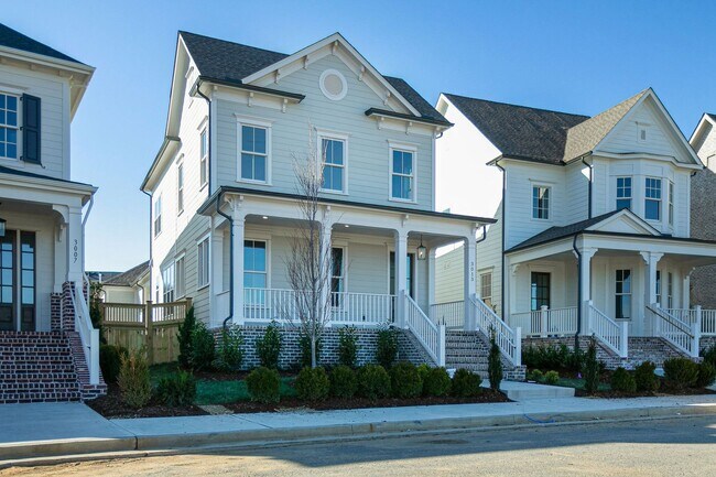Building Photo - Luxurious 3 Bedroom Home w/ Bonus Room and...