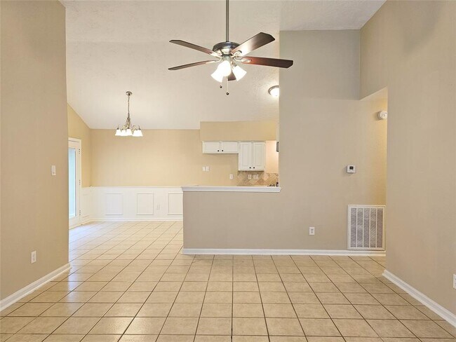 Building Photo - 7111 Pheasant Grove Dr