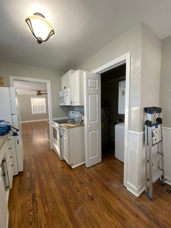 Building Photo - 1336 Garden Dr