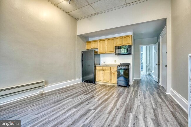 Building Photo - 810 N Calvert St