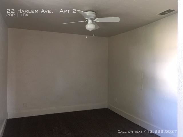 Building Photo - 2 bedroom in McKees Rocks PA 15136