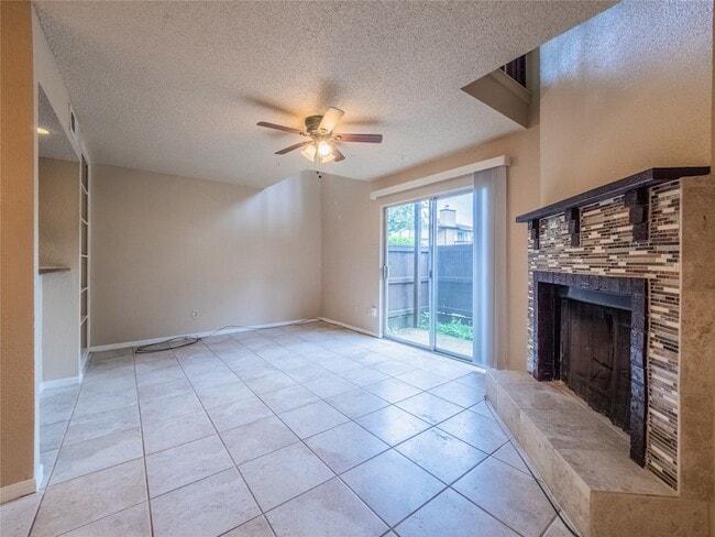 Building Photo - 1500 Bay Area Blvd