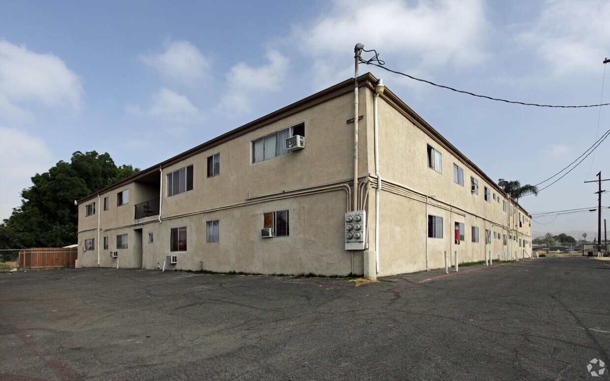 Foto del edificio - 1239 W 14th St