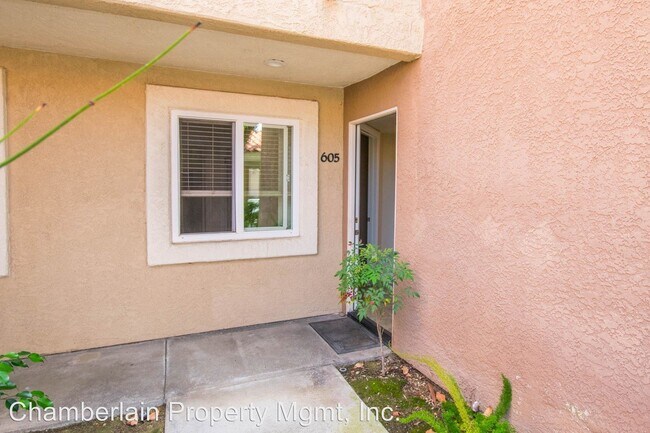 Building Photo - 2 br, 1 bath House - 605 SEA CLIFF WAY