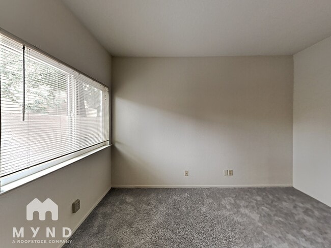 Foto del edificio - 2511 Fulton Square Ln