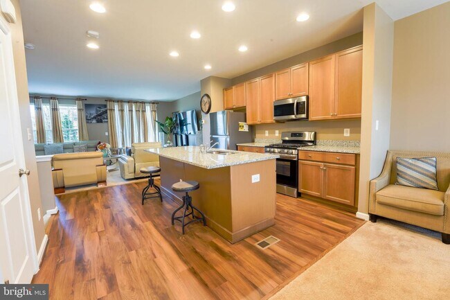 Building Photo - 9170 Wyche Knoll Ln