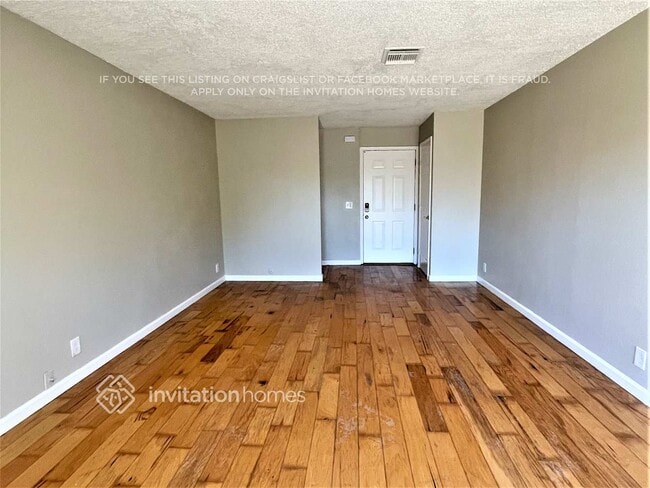 Building Photo - 125 Kennison Ct