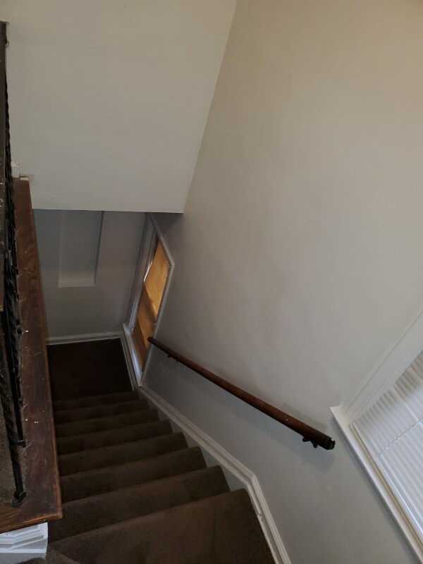 Building Photo - 18025 Sorrento Ave