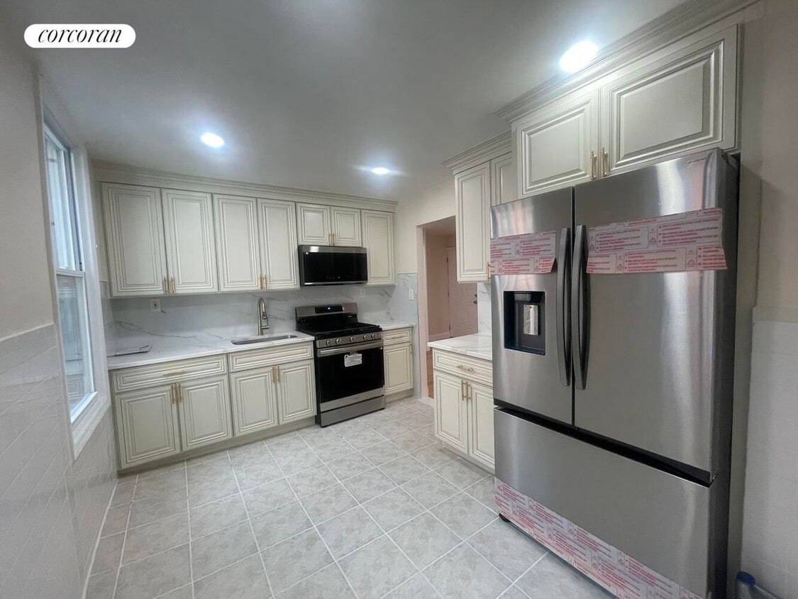 Foto principal - 1222 Simpson St