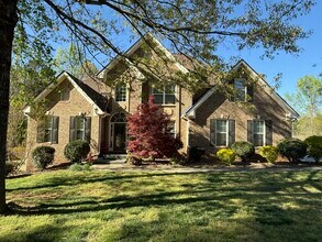 Building Photo - 3212 Brigadier Way SW