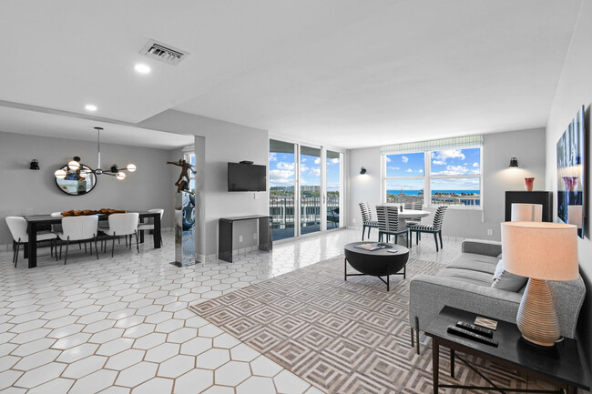 Building Photo - 2295 S Ocean Blvd