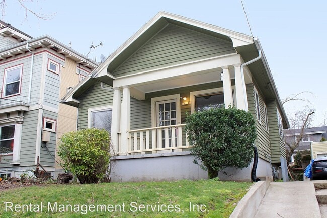 Building Photo - 2 br, 1 bath House - 2616 NE 7th Ave
