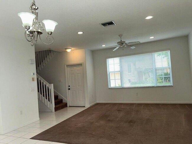 Foto del edificio - 278 Laurel Oaks Way
