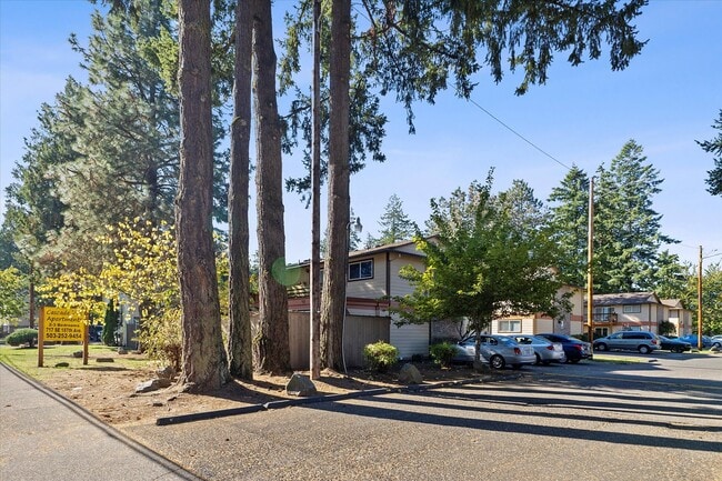 Foto del edificio - Cascade Firs Apartments