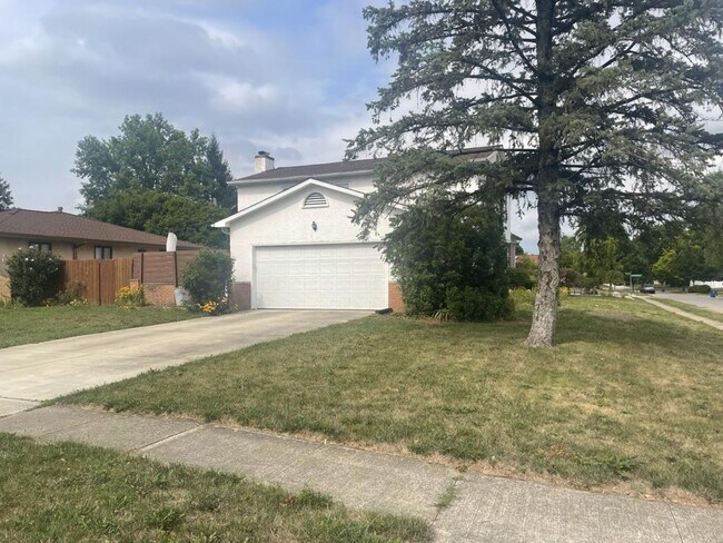 Building Photo - 6225 Willowcrest Dr