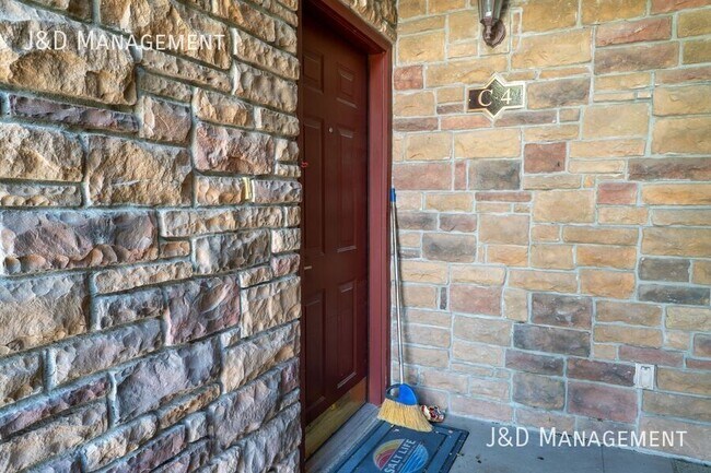 Foto del edificio - 1645 Vivante Way