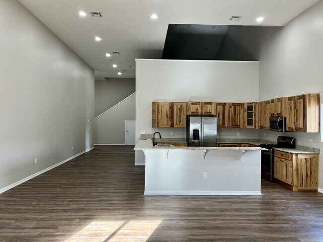 Foto del edificio - 844 1 Eye Dr