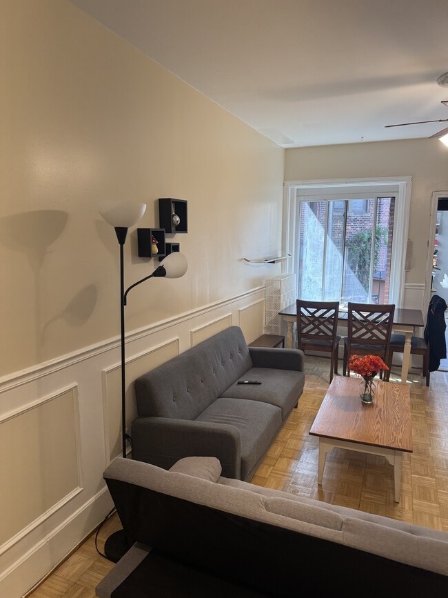 Foto del edificio - 1710 Commonwealth Ave