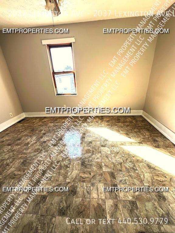 Foto del edificio - 2037 Lexington Ave