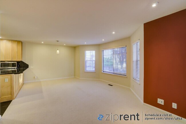 Foto del edificio - 2577 Harrison St