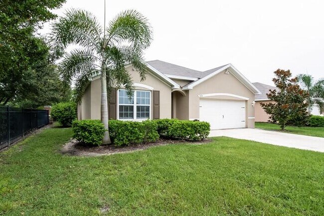 Building Photo - 7076 Mikasa Dr