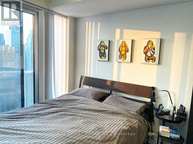 Photo du bâtiment - 88 Harbour St