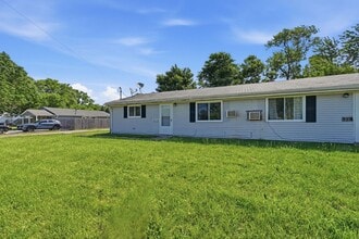 Building Photo - 3113-3115 Fulmer Dr
