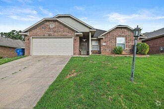Building Photo - 7514 Red Pine