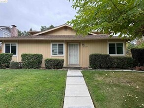 Building Photo - 1133 Kottinger Dr