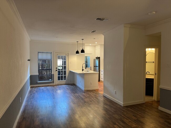 Foto del edificio - 14333 Preston Rd