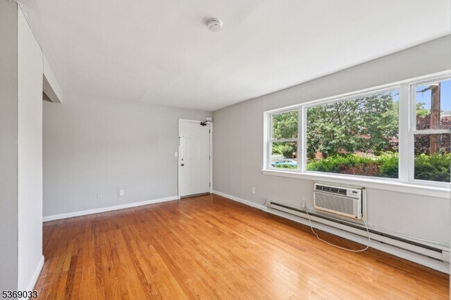 Foto del edificio - 222 2nd St