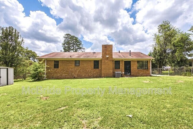Foto del edificio - 4409 Roxbury Dr