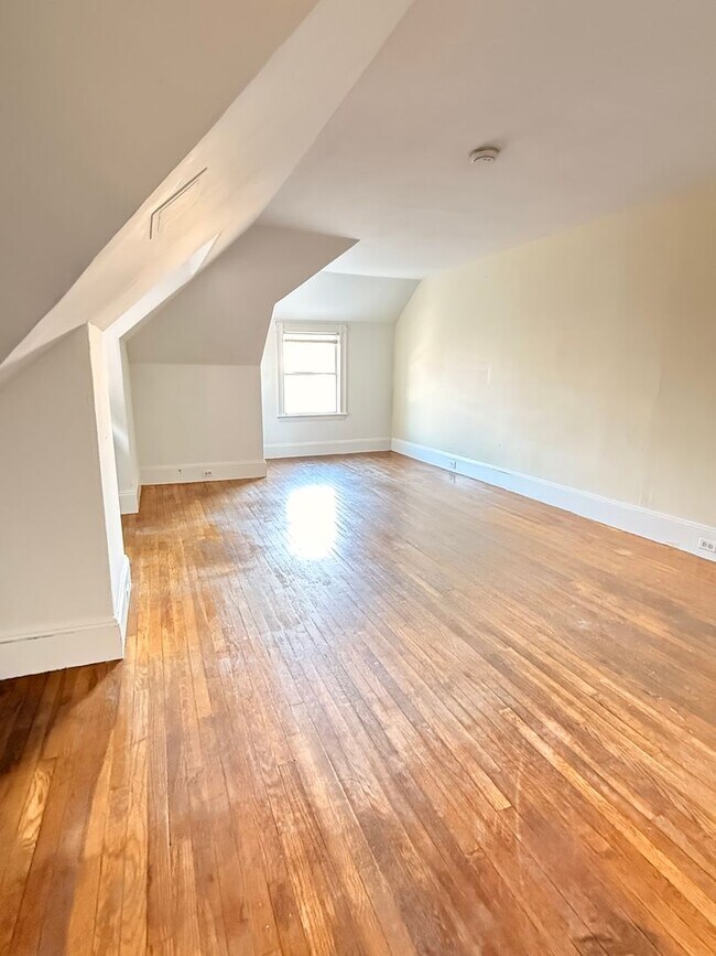 Foto del edificio - 8 Quint Ave