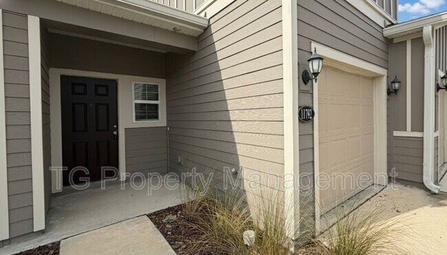 Foto del edificio - 11792 Junegrass Rd