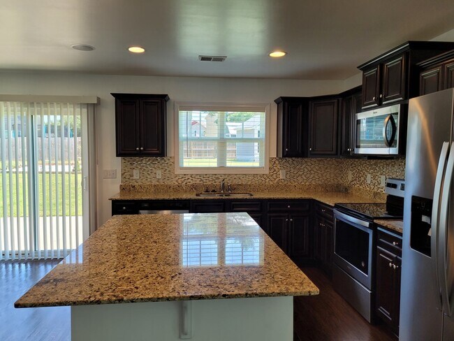 Building Photo - 1731 Trevino Dr