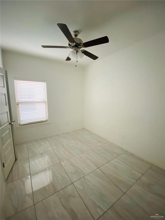 Building Photo - 1719 W Garrison Dr
