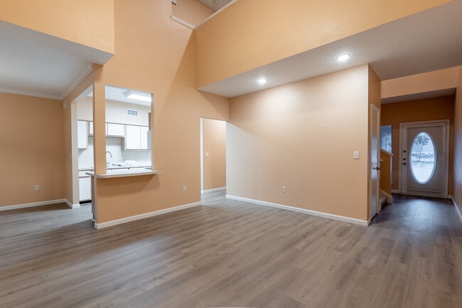 Foto del edificio - 1236 Canyon Creek Cir