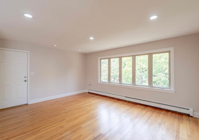 Foto del edificio - 2207 N 74th Ct