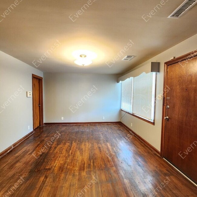 Building Photo - 2769 Nancy Dr