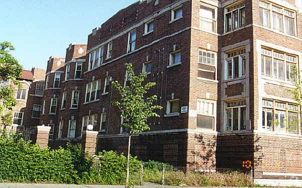 Primary Photo - Vincennes Court