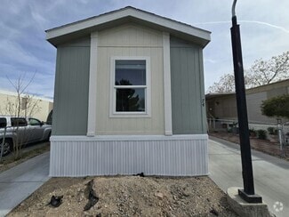 Building Photo - 3401 N Walnut Rd