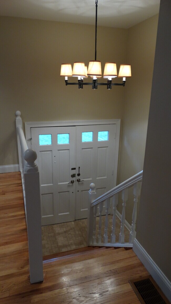 Entry - 3649 E Morningside Dr