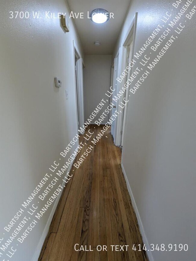 Foto del edificio - 3700 W Kiley Ave