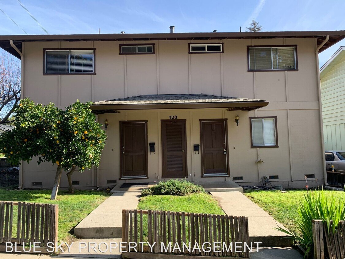 Primary Photo - 320 Berry St