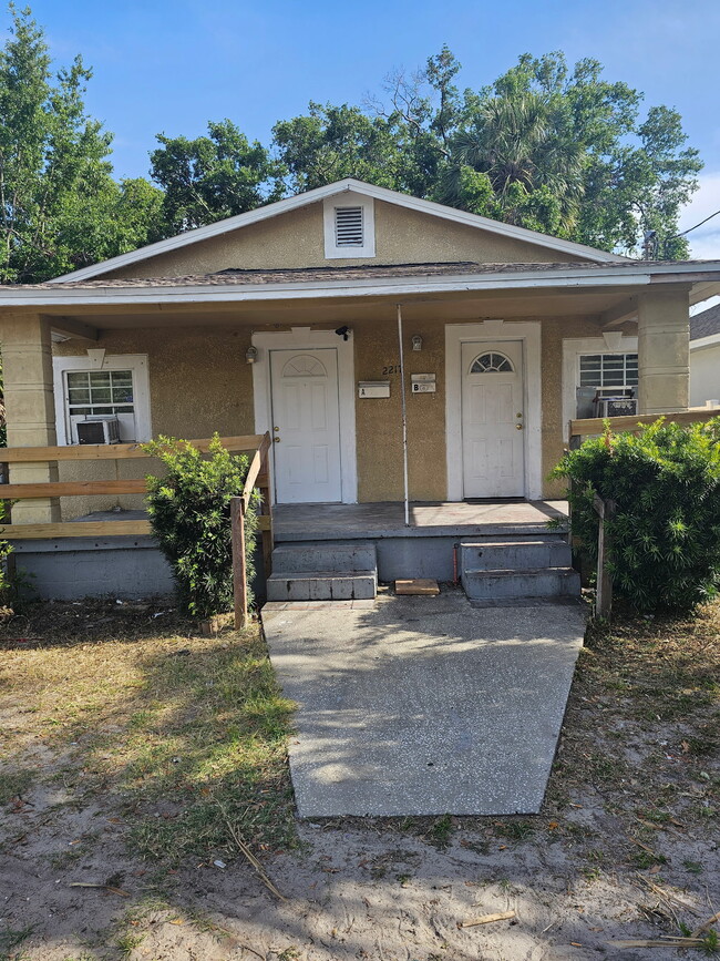 Foto del edificio - 2217 E 19th Ave