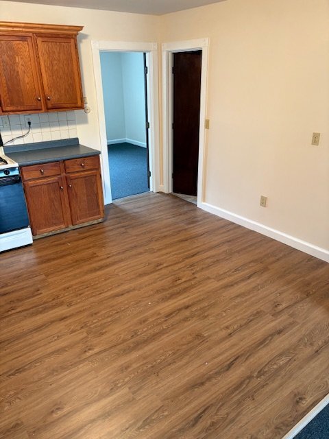 Photo - 2768 Acushnet Ave Apartment
