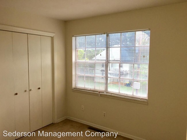 Foto del edificio - 210 N Morse Ave