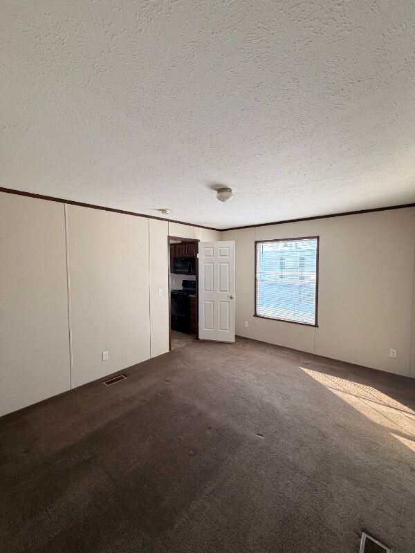 Foto del edificio - 84 Dunlap Cir