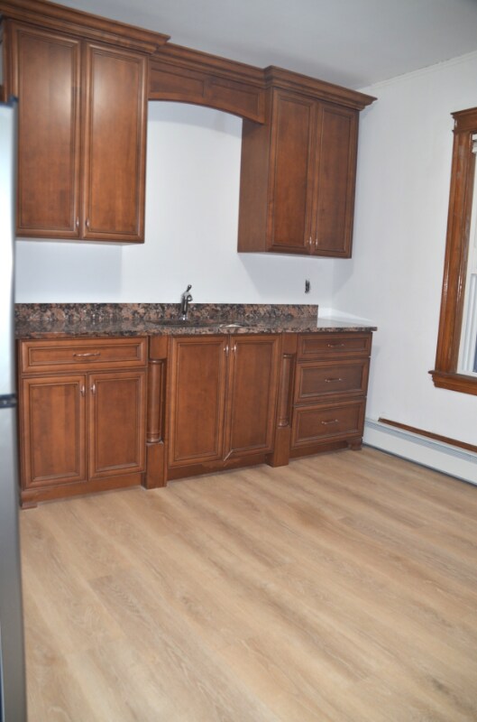 193 Grove St Unit 5, Haverhill, MA 01832 Room for Rent in Haverhill